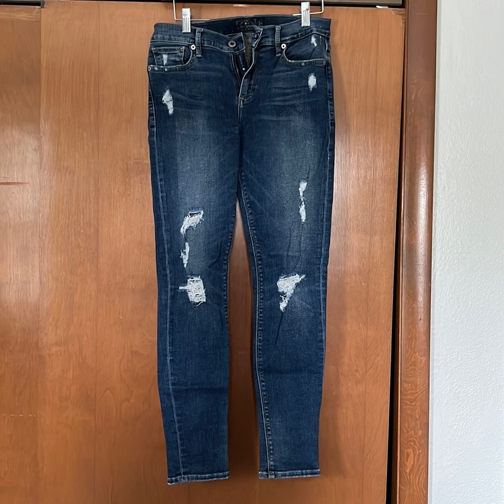 Lucky Brand Brooke Legging Jean Size 4/27 (ripped, mid rise, medium wash)